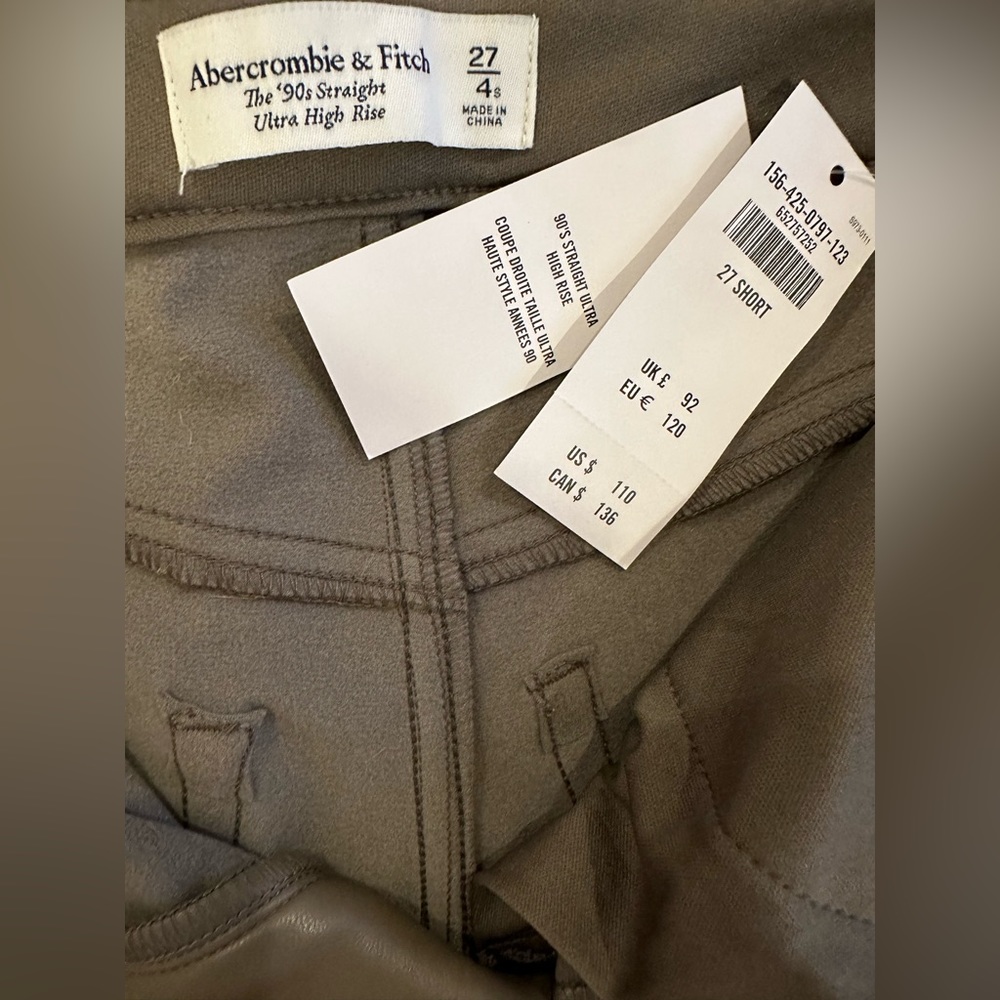 Abercrombie & Fitch high waisted vegan leather pants size 4 - Picture 7 of 7